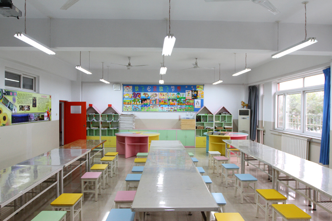 晋元庄分校漂亮整洁的专业教室 (4)